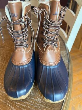 JBU Brown and Navy Waterproof Lace-Up Duck Boots